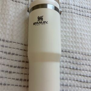 Stanley Ice Flow Tumbler